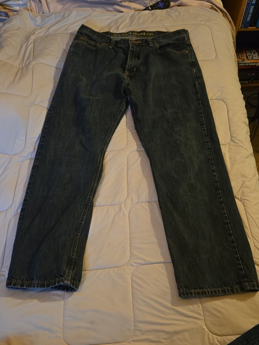 Nautica Men’s Relaxed Straight Jeans - Dark Blue. Great Condition. Size 34/30